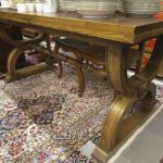 714 3646 DINING TABLE